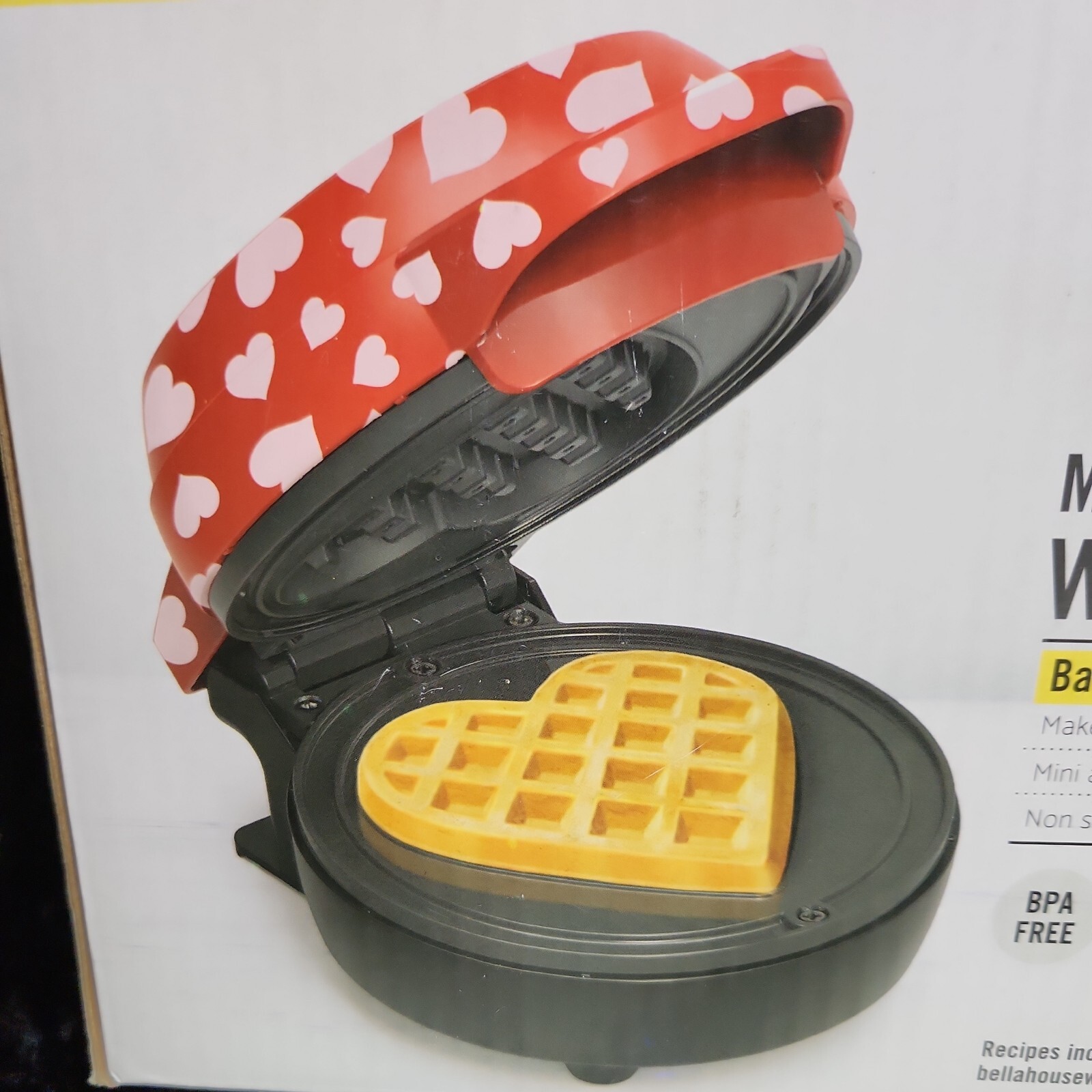 Bella Mini Heart Waffle Maker for Valentine's Day Breakfast-image