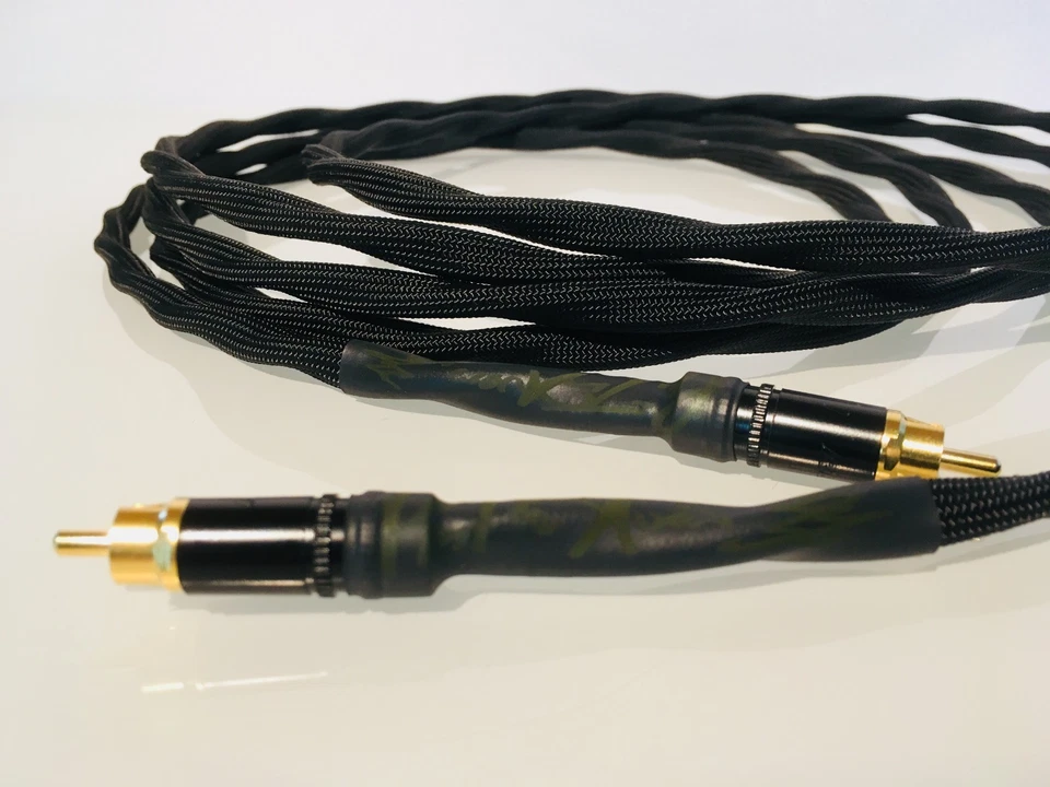 Audiophile Subwoofer Cable Black Ripple 16AWG Subwoofer Cable - Image 3 of 4