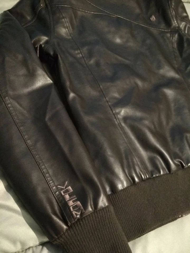 Cazadora/chaqueta (jacket) Volcom "Live Fast Jkt" - Talla XS/S - Imagen 4 de 4