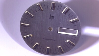 VINTAGE MONTRE LIP DIAM. 28.10 mm UN ANCIEN CADRAN STOCK LIP