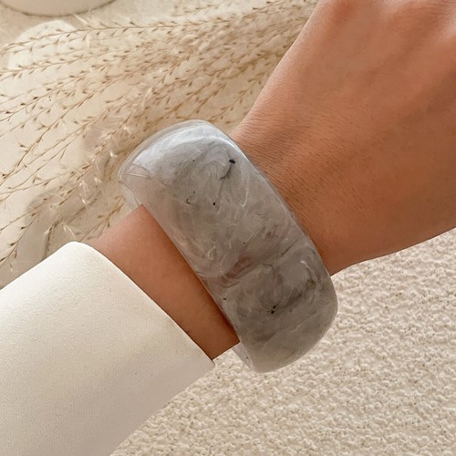40mm Wide Fashion Women Round Translucence Bracelet Cuff Bangle - Picture 6 of 15
