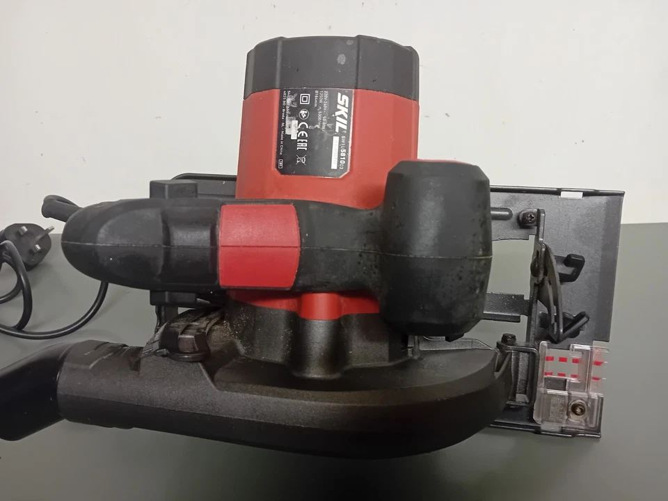 Skil SW1U581003 Circular Saw 230v-240v 1250w - Image 3 of 4