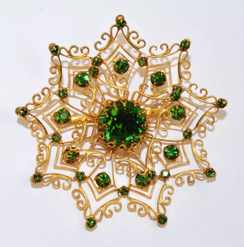 Vtg Signed DeNicola De Nicola Gold tone Green Rhinestones STAR