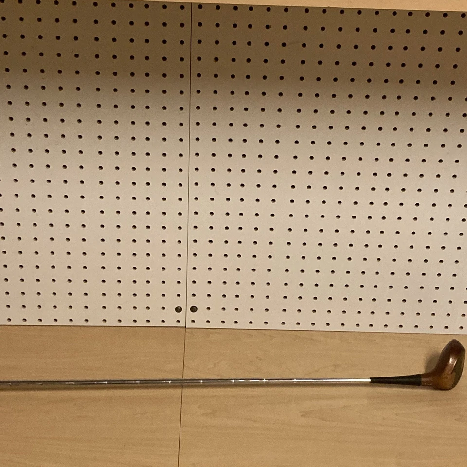 Empuñadura Victory para palo de golf MacGregor Tourney de colección 4 madera derecha Foto 2 de 4