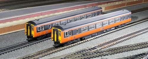 Lima 205054 BR Class 156 DMU in BR orange/grauer Lackierung, top, boxed Lot 2 | Condition: Used