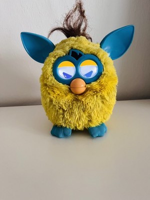 Furby Hasbro 2012   Gelb   ca. 15 cm   mit Sound   funktioniert   G5462