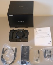 Fujifilm XT5 Camera, Black, V.Low shutter count less than 10,  Mint!, Bargain!