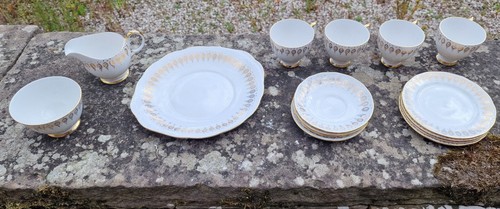 Vintage 1950s-60s Queen Anne Ridgway Gold Pattern Bone China Tea Set 15 Pieces