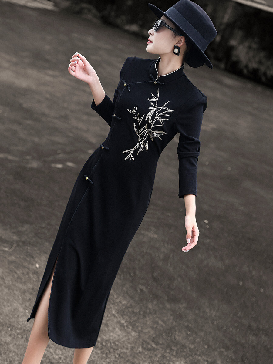 slim fit dress slacks S / White Women's Western Boho Lace V-neck Midi Dress DY507534