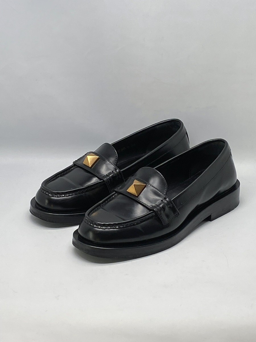 Valentino Garavani Roman Stud Loafers size 36 Retail For