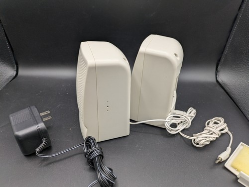 Vintage PC Speakers Optimus AMX-18 Multimedia Amplified Pair Radio Shack Tandy - 第 3/4 張圖片