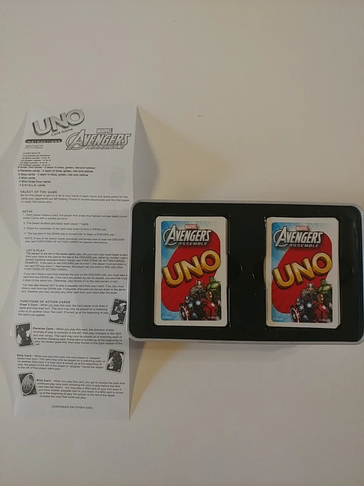 2015 UNO AVENGERS Collectors Tin Card Game Marvel - Image 4 of 4