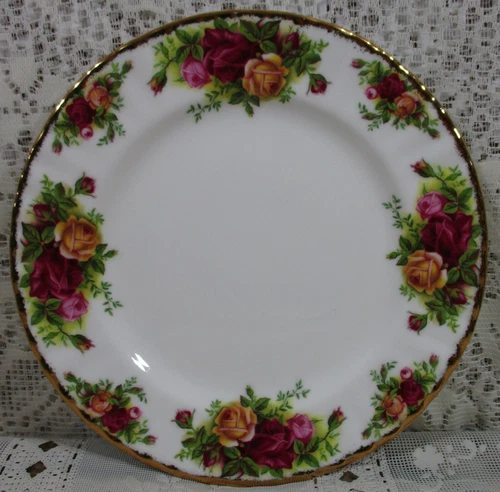 Royal Doulton Old Country Roses Place Setting - Thumbnail 5