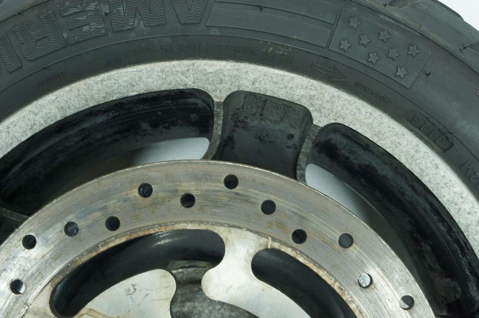 10 Harley Touring Street Glide OEM Rear Wheel Rim Tire Airstrike 180/65B16 16" - Изображение 4 из 4