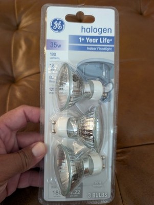 NEW 3 Pack Directional GE GU10 35 Watt Floodlight Bulbs 120V - 180 Lumens - 35W