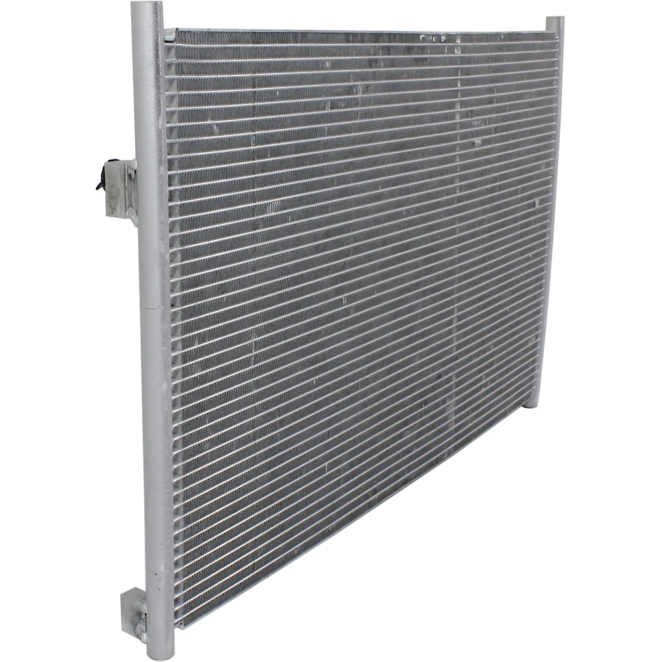 Condensador AC para 2006-2013 Suzuki Grand Vitara com receptor secador 9531064JA0 - Imagem 3 de 4