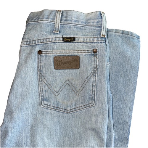 Wrangler Jeans Mens 34x38 Light Wash Denim Classic Western Cowboy