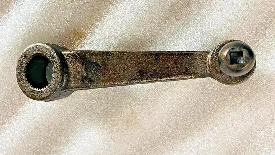 Willys Jeeps Steering Pitman Drop Arm With Ball Joint Left Hand Drive | Fit For - Image 4 of 4