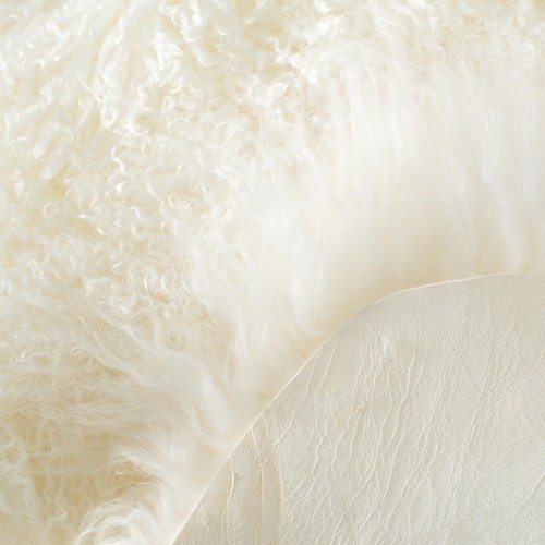 100% Genuine Sheepskin Area Rug Real Lightweight Fluffy Soft Mongolian Long W... - Picture 4 of 8