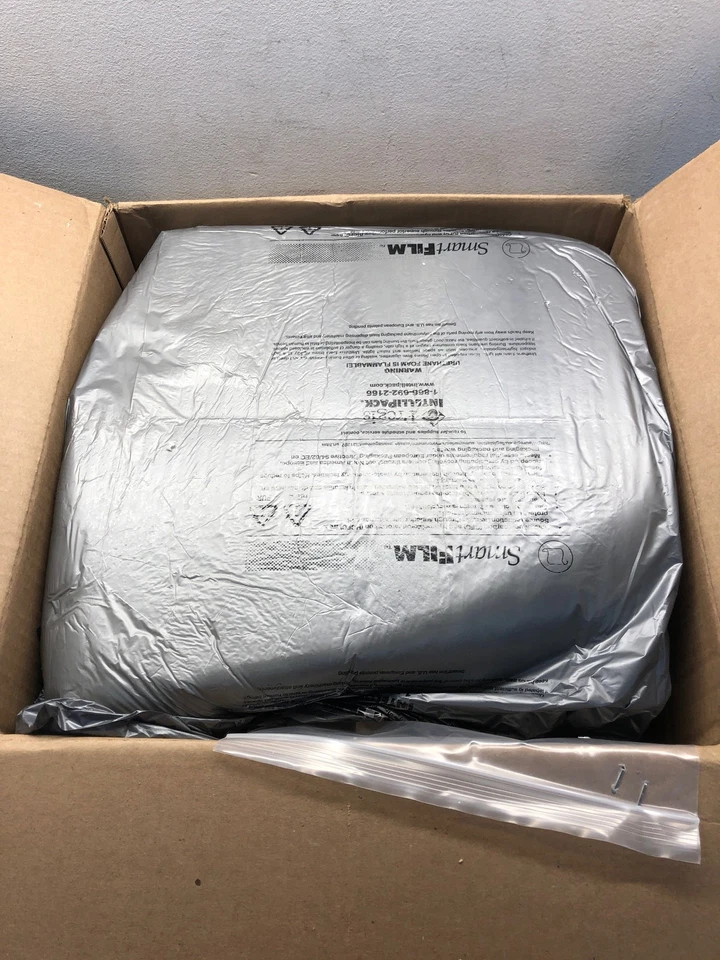 Aplique de pared Hubbardton Forge 204820-1074 Beacon Hall 12", pantalla de vidrio personalizada Foto 2 de 2