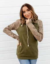 Ampersand Ave DoubleHood Olive Tie Dye Womens Sweatshirt Size L NWT