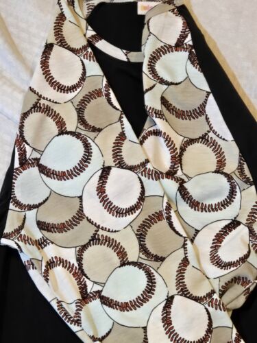 LuLaRoe 2XL Randy Raglan T Shirt Baseball Print Sport Super Rare HTF * ⚾️⚾️⚾️⚾️ - Picture 2 of 6
