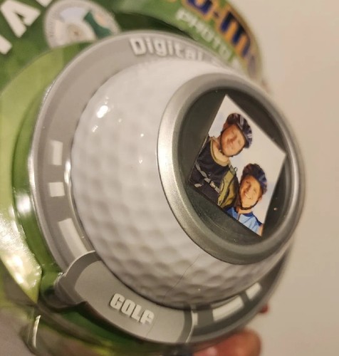 Digital Photo Golf Ball by Vu-Me Display holds about 70 images 2007 Gift For Dad - Picture 8 of 8