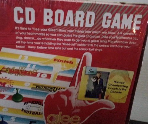 GAME - glee CD BOARD GAME - 2010 - NEW - Ages 13 and Up - 4 + Players - Picture 8 of 15