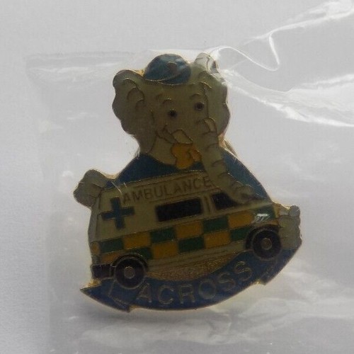 RUPERT BEAR Pin Badge pick as many as you want 1 postage price ! - Picture 46 of 60