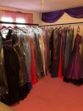 Job lot 20 prom dresses
