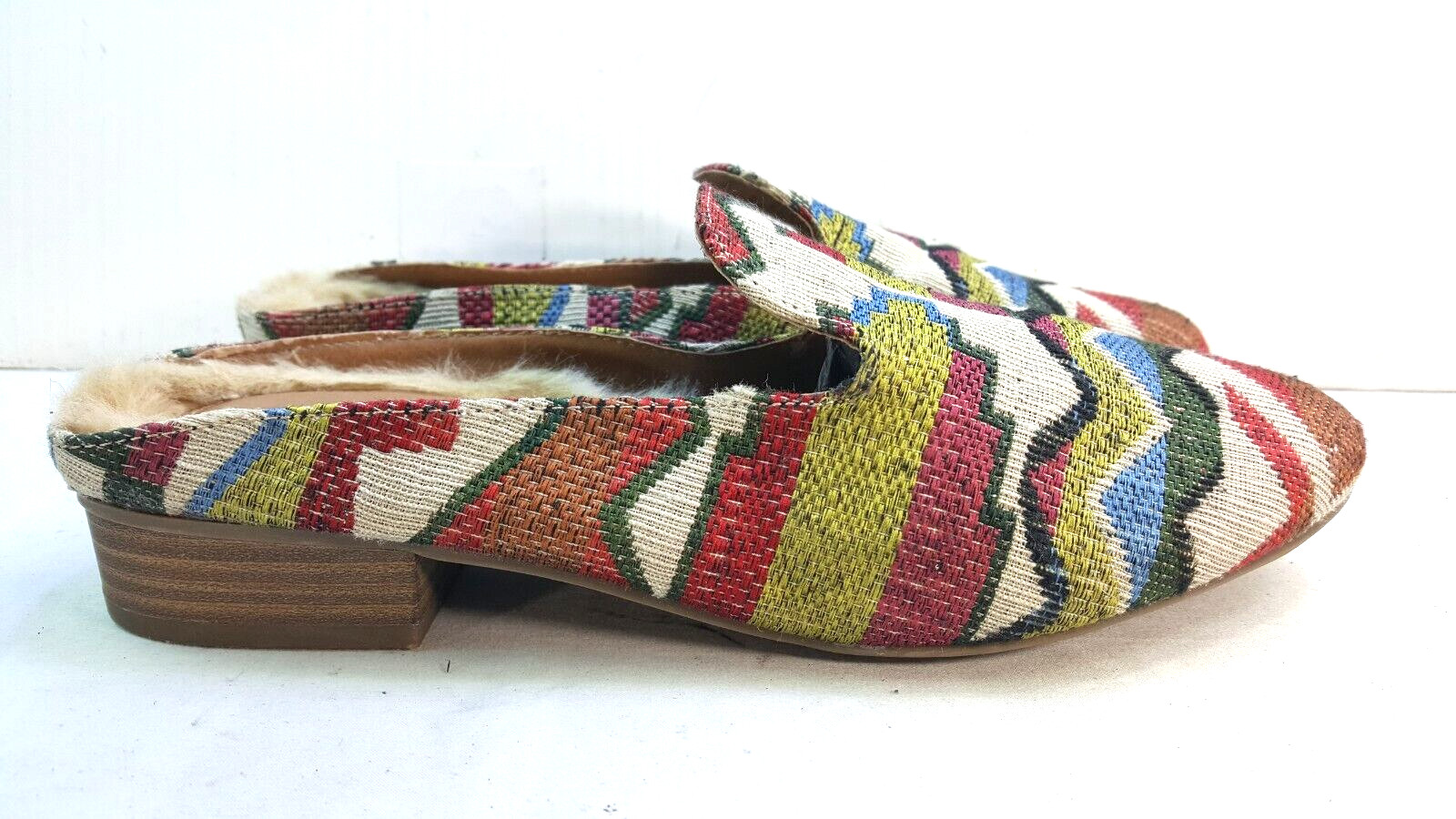 Universal Thread Women's Mules Aztec Pattern Clos… - image 2