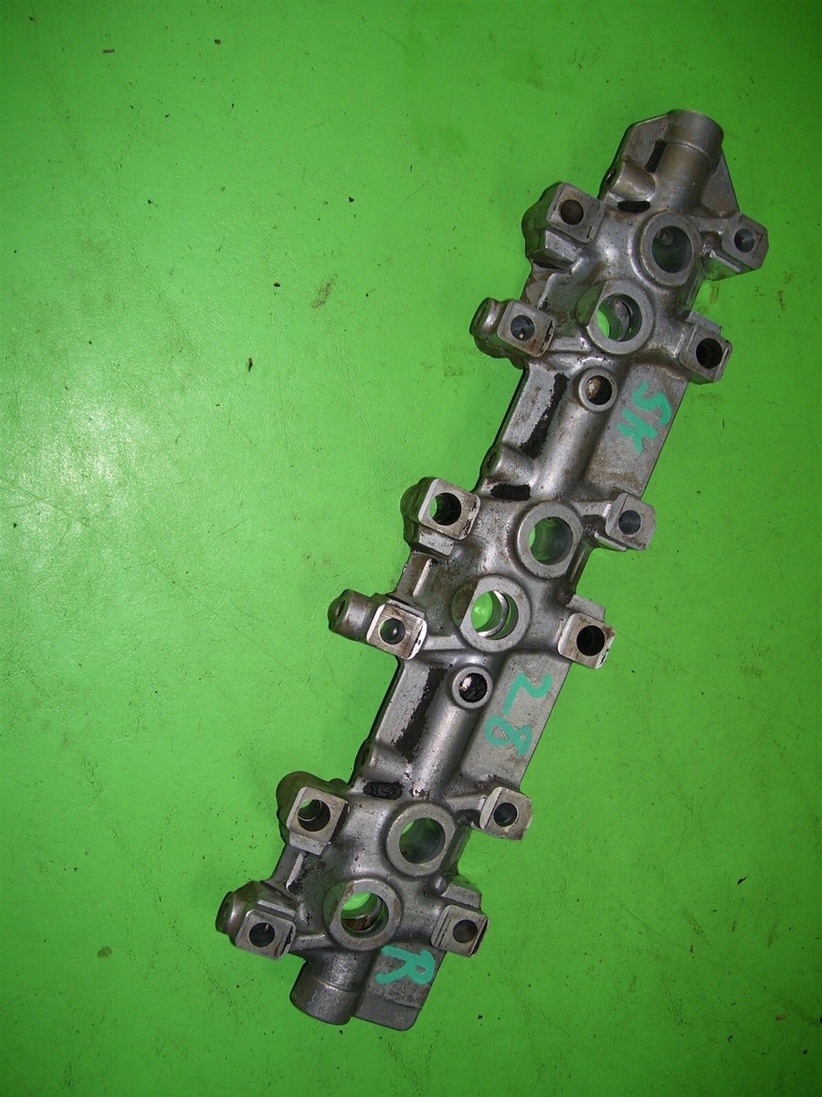 85 Nissan 300ZX Z31 3.0 Turbo VG30ET Cylinder Head Rocker