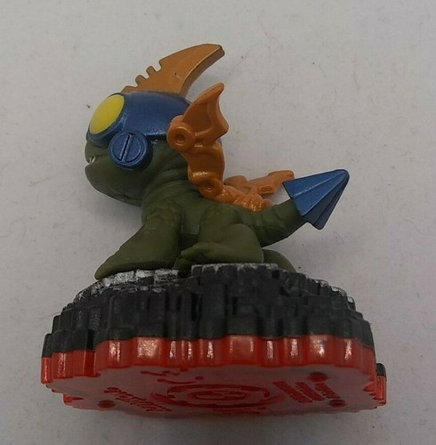 Drobit Mini Drobot Tech Tiny Robot Baby Dragon Skylanders Trap Team Estatuilla tipo - Imagen 8 de 9