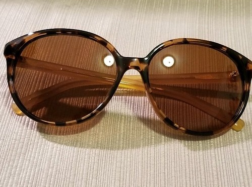 Fendi FS5230 Sunglasses - Picture 3 of 7