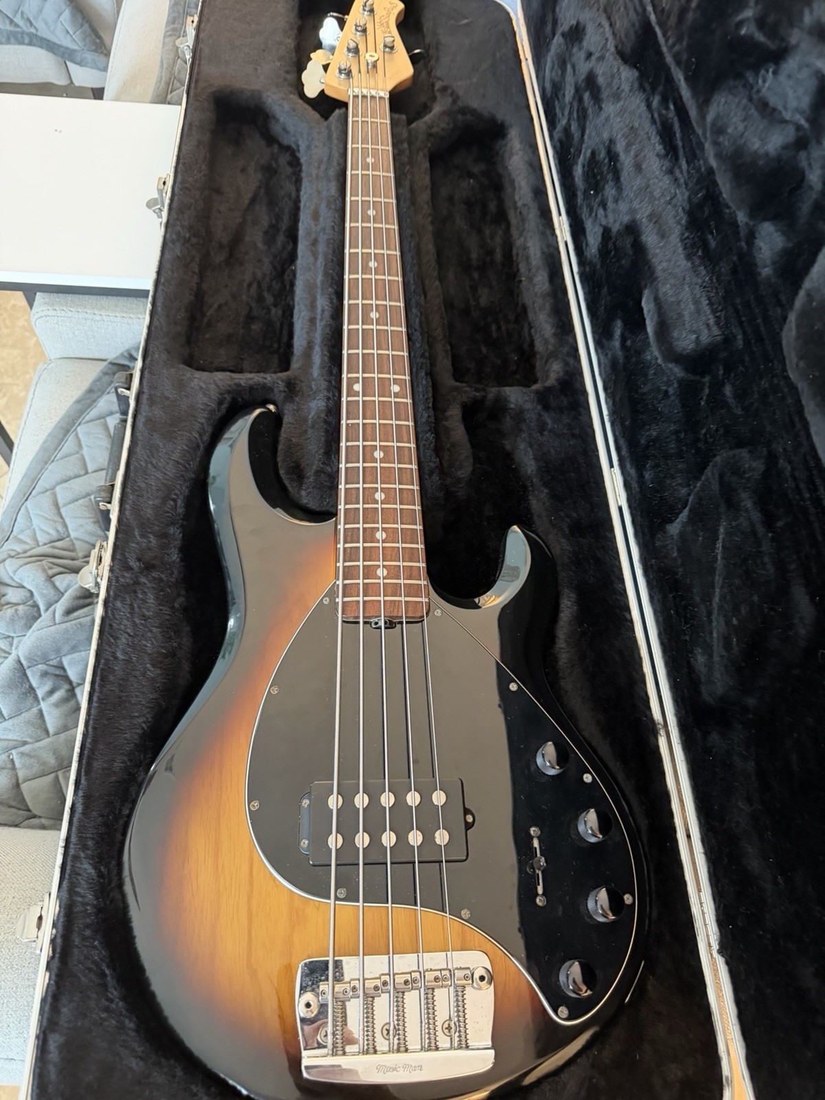 Ernie Ball Music Man StingRay 5 H ?? USA ?? Vintage Sunburst excellent - Case