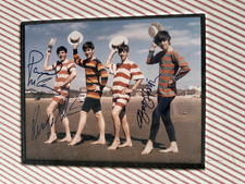 Authentique photo dédicacée des Beatles