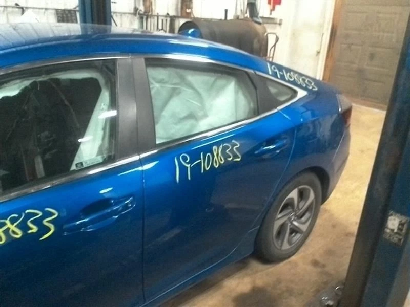 2019 19 Honda Insight AC Compressor - Image 2 of 4