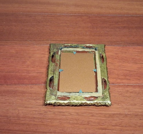 Vintage Ornate Gold Gilt Mirror Small 4 X 4.5 Hanging Frame - Picture 5 of 5