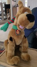 Vtg Macy's Exclusive Holiday Scooby Do Plush Toy With SD Tag  Green  Red Cap