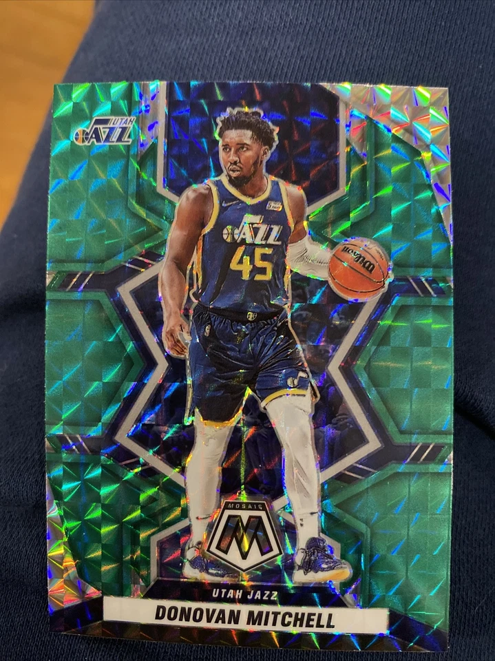 濃いピンク系統 8枚限定 Donovan Mitchell Prizm Auto Green