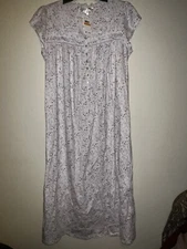 Eileen West  Small, Long, Short Sleeve Nightgown
