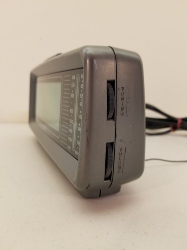 Vtg Lenoxx Sound CR-776 AM/FM Digital Alarm Clock Radio Large Green Display NICE - Picture 4 of 11