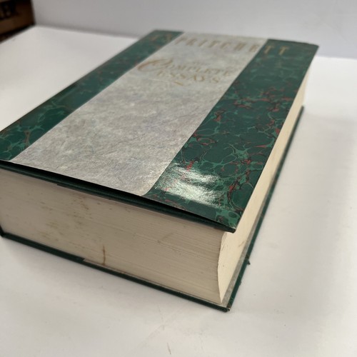 COMPLETE ESSAYS, THE By V S Pritchett - Hardcover - Picture 2 of 5