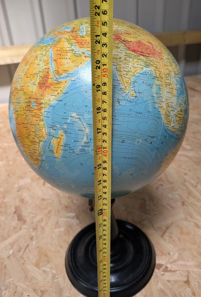 Greaves & Thomas Globe - Blue Water - 30cm - Excellent Condition - Image 4 of 4