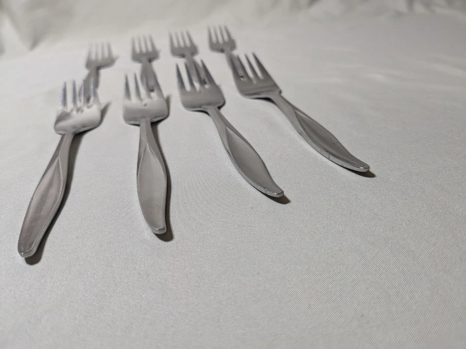 Juego de 8 tenedores de ensalada NASCO Flamingo Montego acero inoxidable Japón MCM 6 1/2" Foto 3 de 4