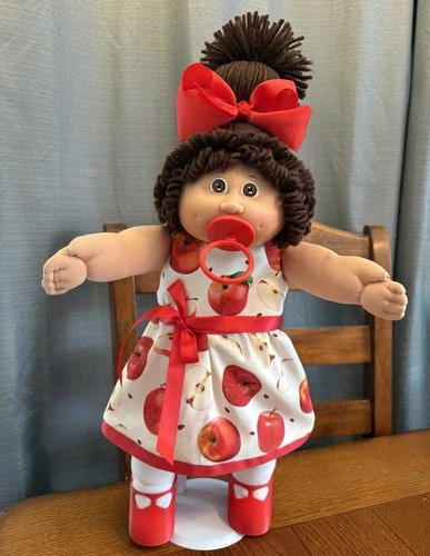 1980s Cabbage Patch Kid Brunette Ponytail Brown Eyes Red Apple Dress Paci Cute
