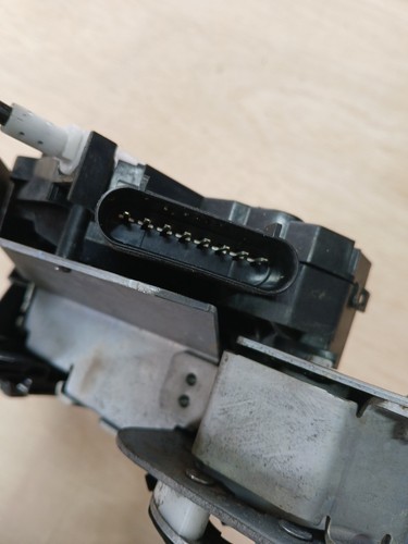 FORD TRANSIT MK8 CUSTOM DRIVER SIDE FRONT DOOR LOCK LATCH TESTED100%🆗 2014-2024 - Picture 8 of 8