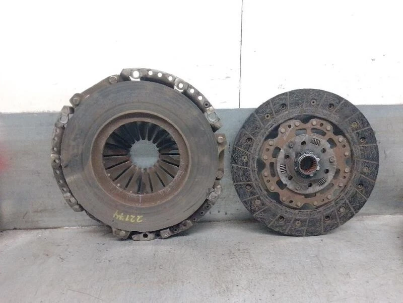 BG917550CB kit butee pour VOLVO V60 I (155) 1.6 DRIVE 2010 5418994 - Photo 2/4