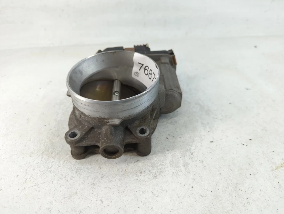 Gmc Sierra 2500 Throttle Body V4XLK - Image 4 of 4