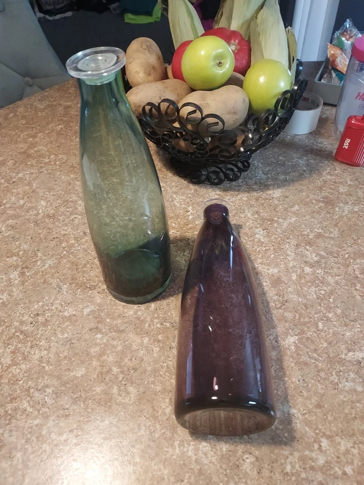 Jarrones de vidrio IKEA MILDRA CHRISTIAN STROMQVIST HECHOS A MANO PÚRPURA Y AZUL RETIRADOS Foto 4 de 4